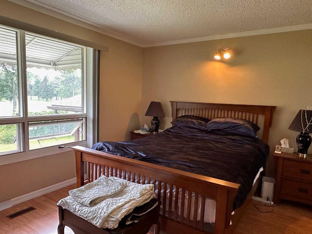 19 Clematis Court SE