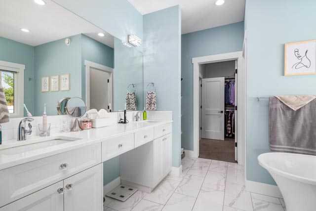 79 Copper Canyon Bay SW