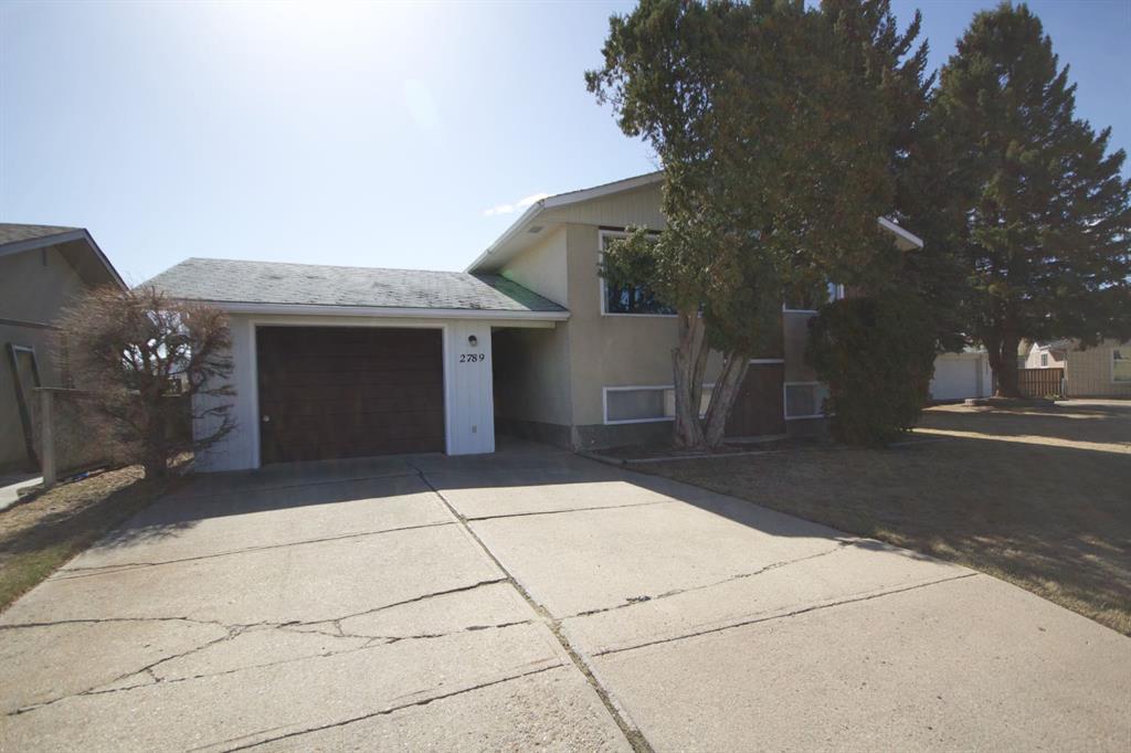 2789 McCaig Crescent SE, Medicine Hat