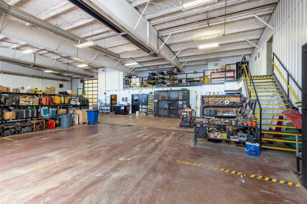 32 & 36 Industrial Drive SE