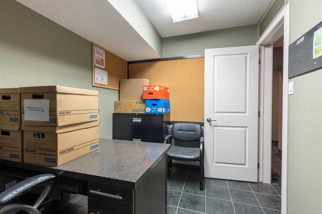 32 & 36 Industrial Drive SE