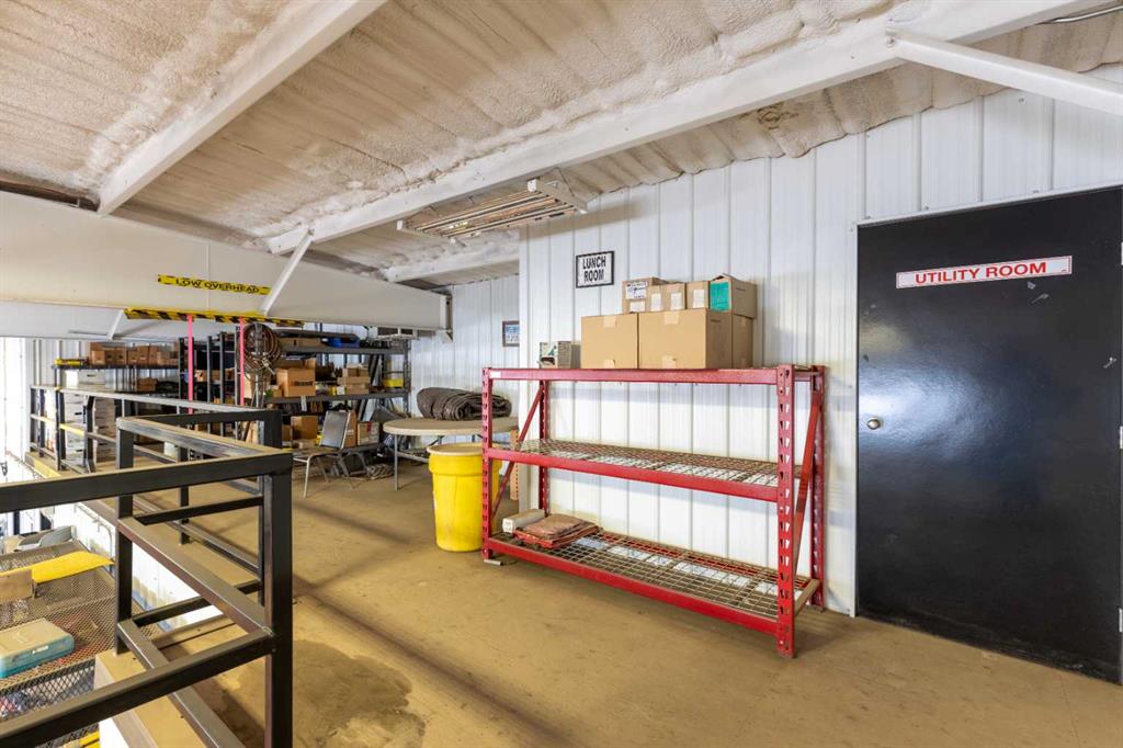 32 & 36 Industrial Drive SE