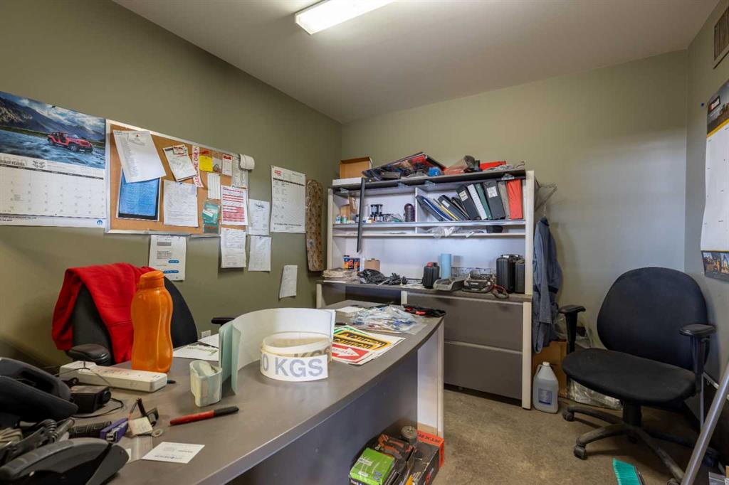 32 & 36 Industrial Drive SE