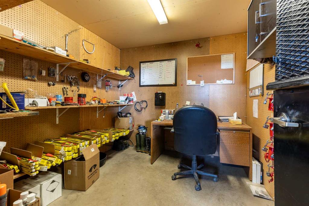 32 & 36 Industrial Drive SE