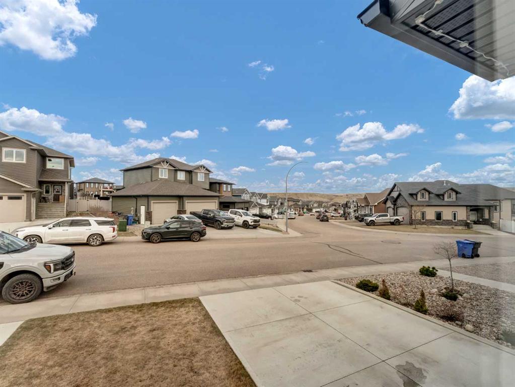 421 Ranchview Road NE
