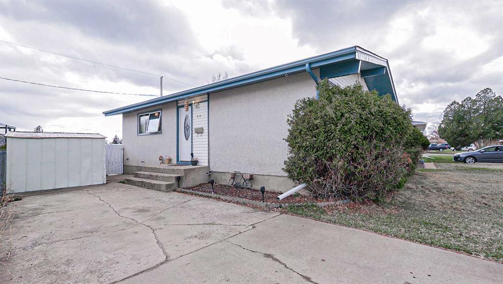 204 Colter Crescent NW