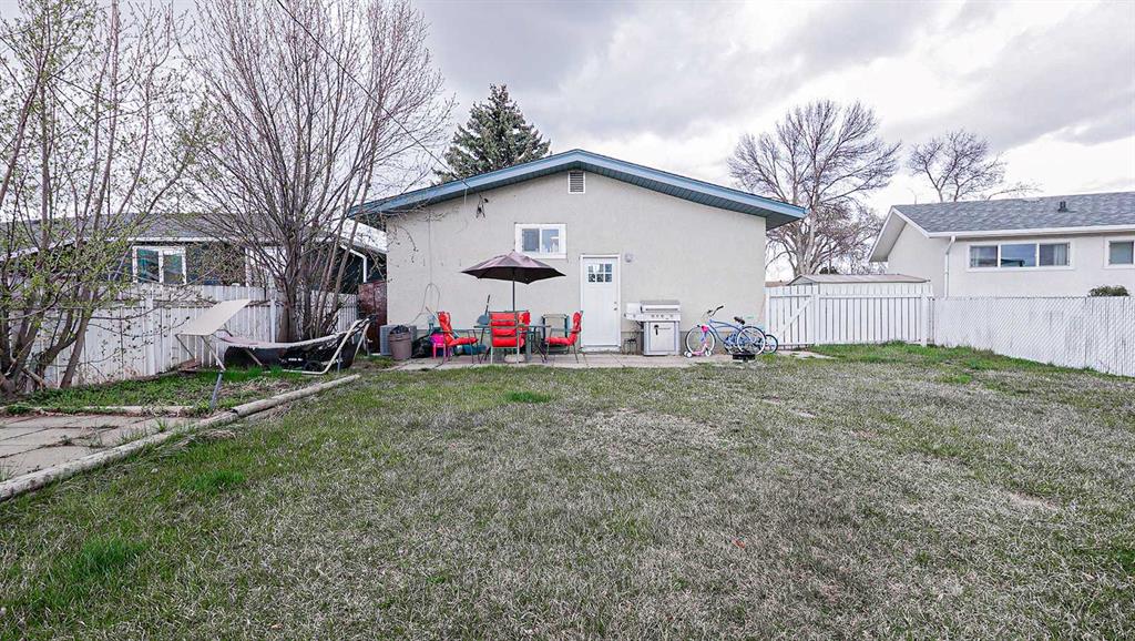 204 Colter Crescent NW