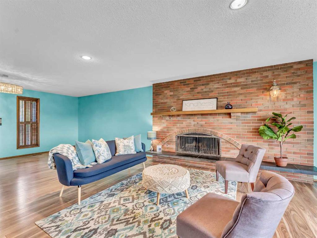 35 Garden Place NW